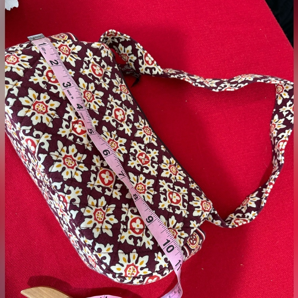 Vera Bradley Retired MEDALLION Small
Purse Handbag Zip Closure Maroon
Gold - Picture 11 of 12